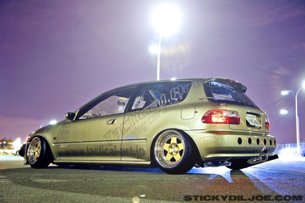 6834073058_de1a183a66_b